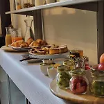 19 Borgo Cavour Bed & Breakfast