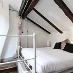 Bed & Breakfast 19 Borgo Cavour Treviso