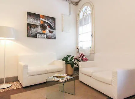 19 Borgo Cavour 3* トレヴィーゾ