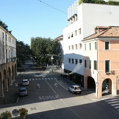 19 Borgo Cavour ベッド・アンド・ブレックファスト 3*