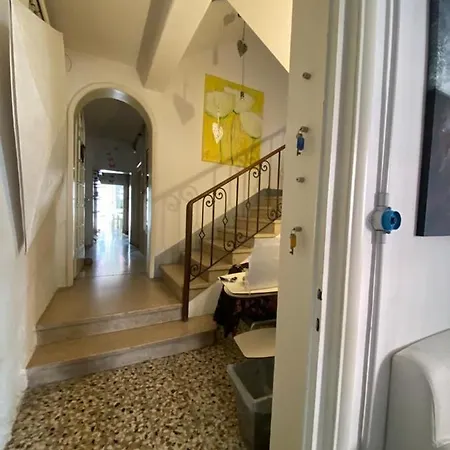 19 Borgo Cavour Bed and breakfast