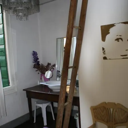 19 Borgo Cavour Bed and Breakfast Τρεβίζο