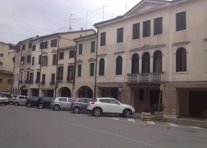 19 Borgo Cavour לינה וארוחת בוקר 3*